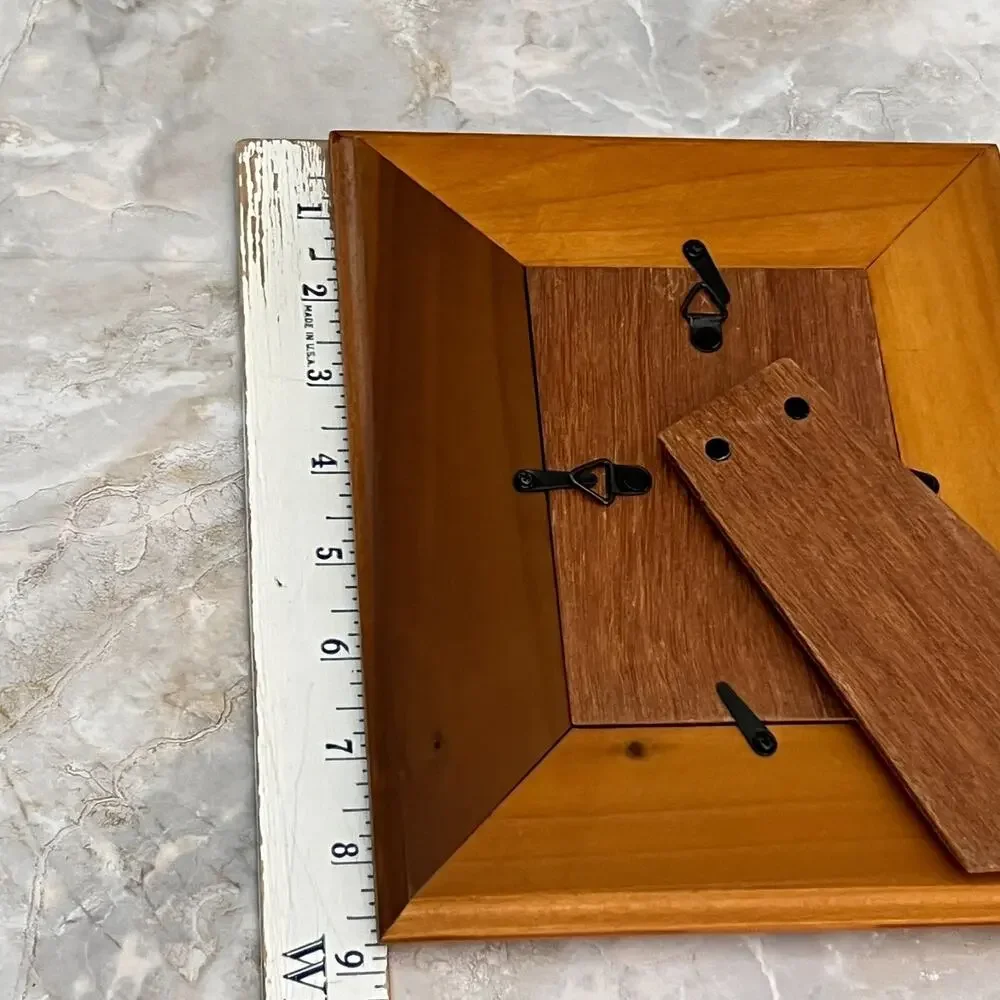 Solid Two Tone Wood Photo Frame 4 x 6